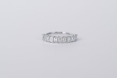 ADTT- 14KW 2.5g 2.50ctw Emerald Diamond Stackable Band (size 7)