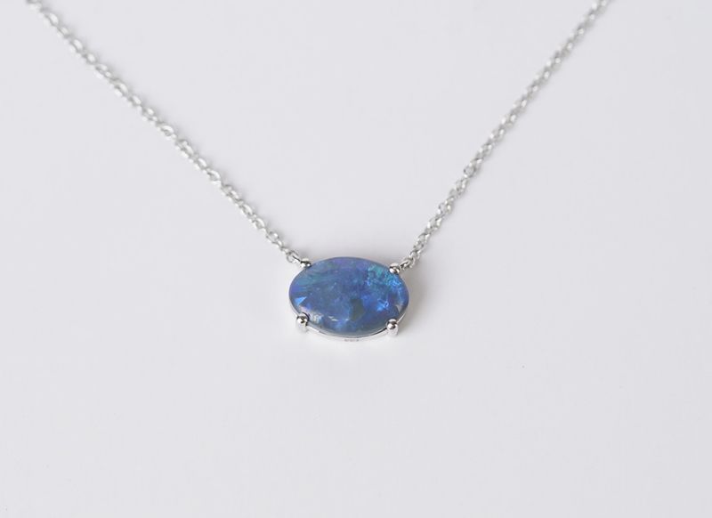 LET- 14KW 2.47g 1.70ct Lightning Ridge Opal Necklace 16-18&quot;