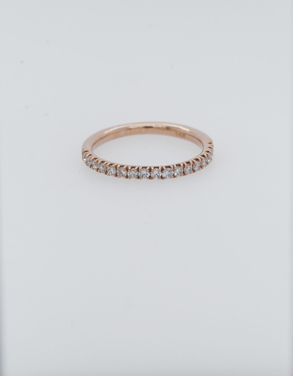 NNL- 14KR 1.8g .35ctw Diamond U-Prong Stackable Band (size 6.5)