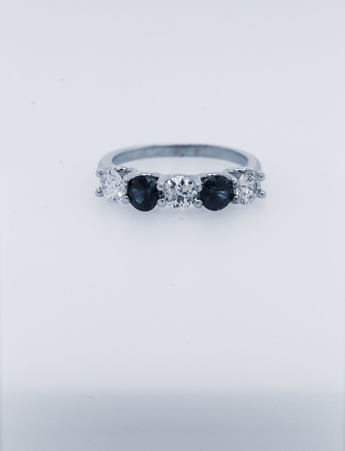 VBTT- 14KW 3.27g 0.84ctw Diamond 1.28ctw Blue Sapphire Anniversary Band (size 6.75)