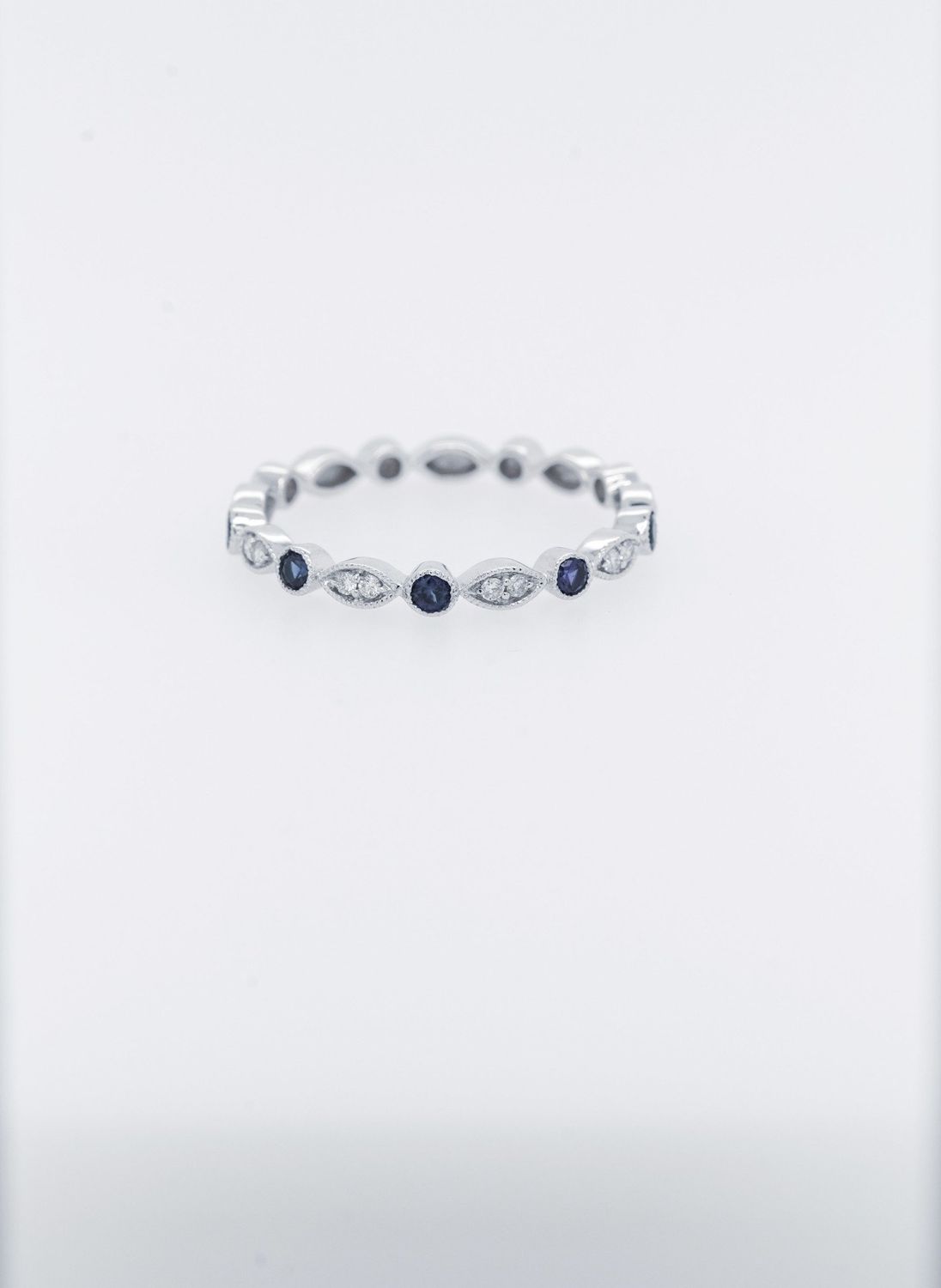 VRA- 14KW 1.7g .30ctw Diamond &amp; Sapphire Stackable Band (size 7)