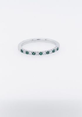 AVE- 14KW 2.21g .16ctw Diamond .16ctw Emerald Stackable Band (size 7)