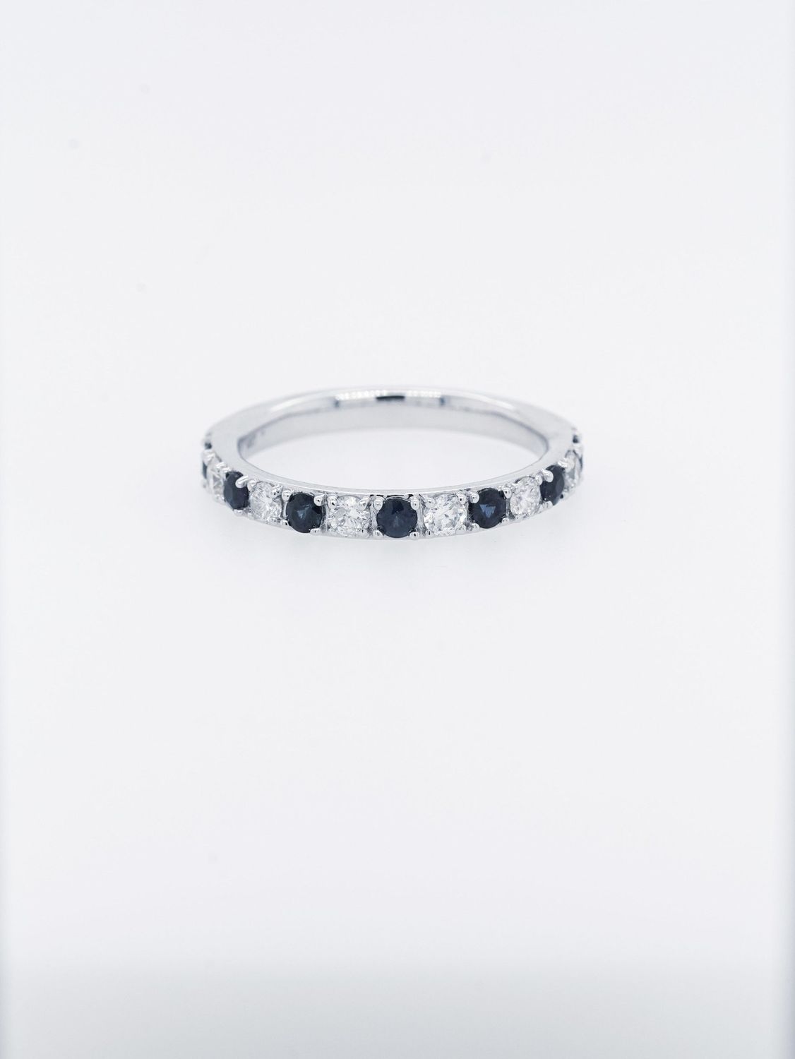 NBN- 14KW 3.1g .61ctw Diamond &amp; Sapphire Stackable Band (size 7)