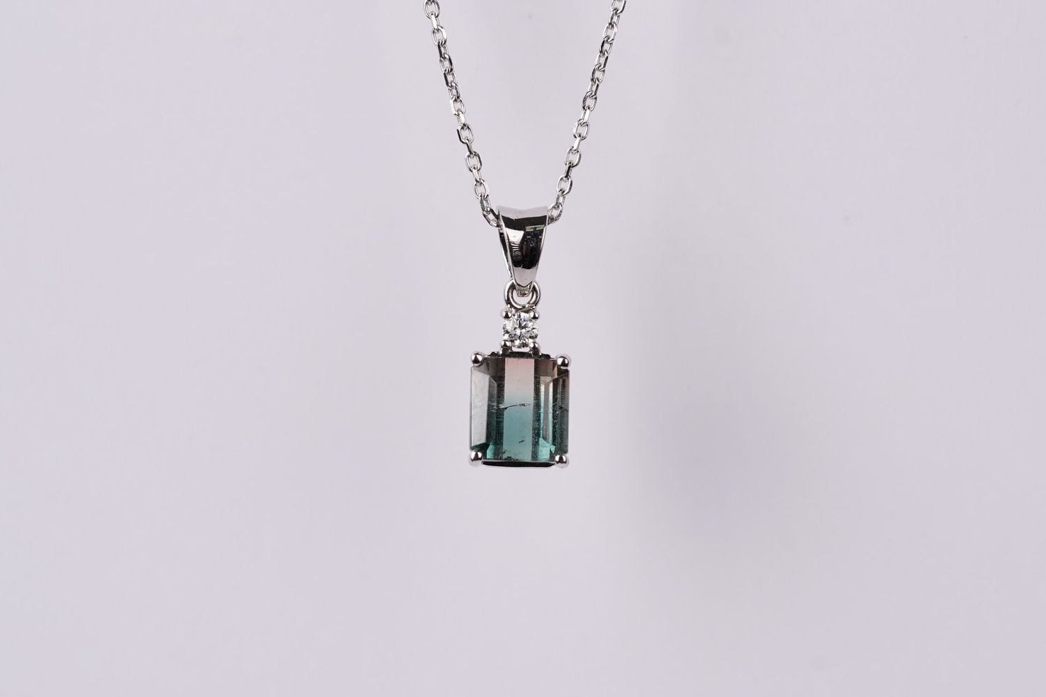 EDT- 14KW 3.00g 1.88ctw Bi-Color Tourmaline &amp; Diamond Pendant 18&quot;