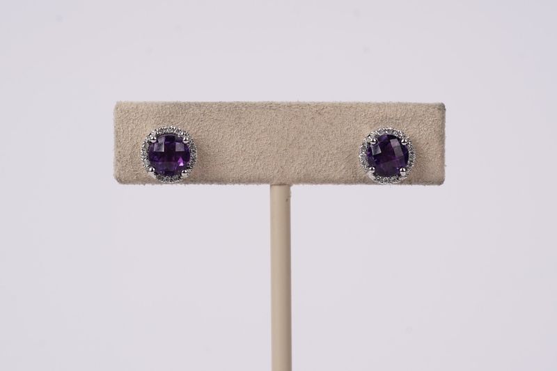 AAE- 14kKW 1.81g 1.76ctw Amethyst &amp; Diamond Halo Stud Earrings