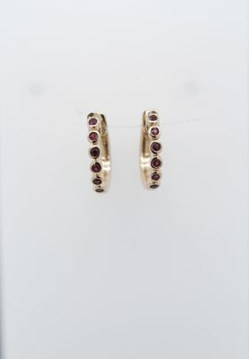VDN- 14KY 2.20g .18ctw Ruby Bezel Hoop Earrings