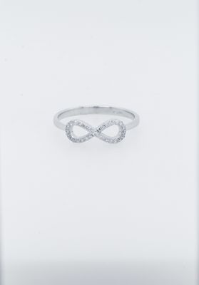 ATT- 14KW .18ctw Diamond Infinity Fashion Ring (size 7)
