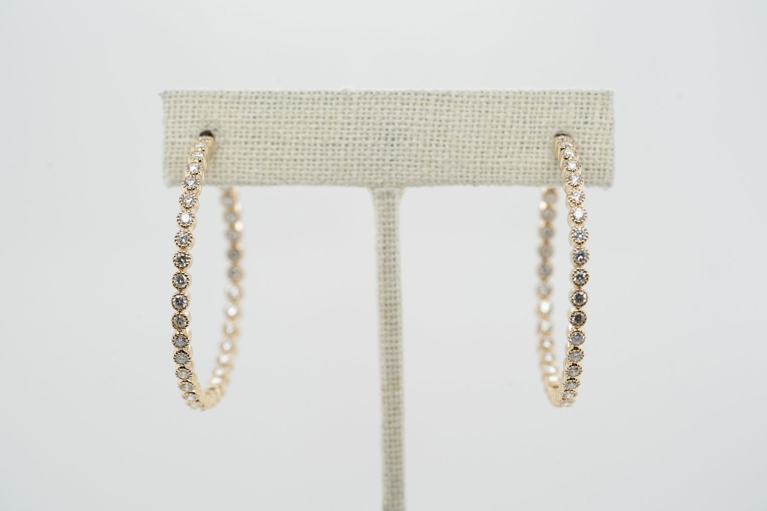 VDTT- 14KY 8.71g 1.90ctw Diamond Inside/Out Hoop Earrings