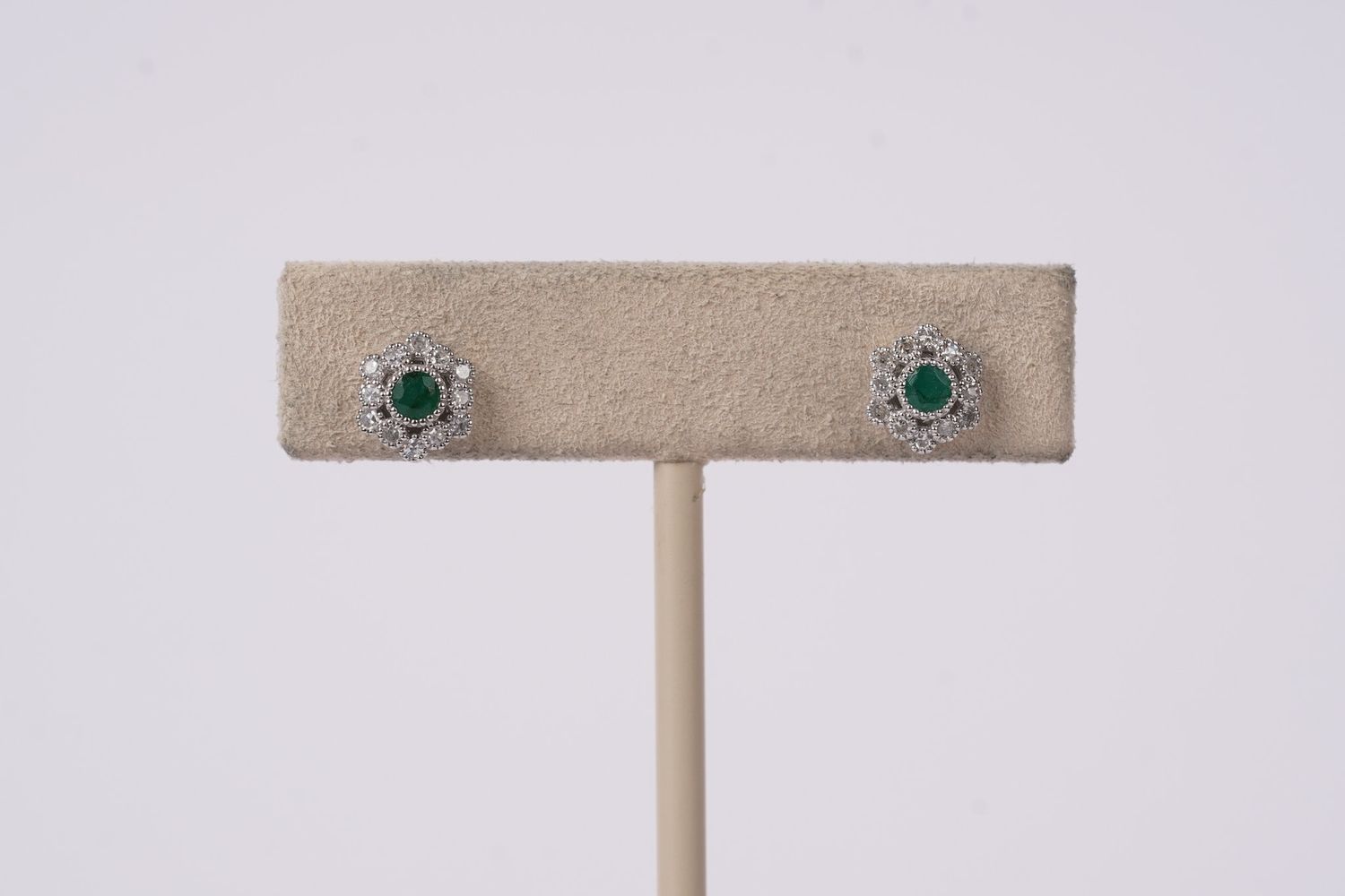 VLL- 14KWG 1.40g .44ctw Emerald &amp; Diamond Halo Stud Earrings
