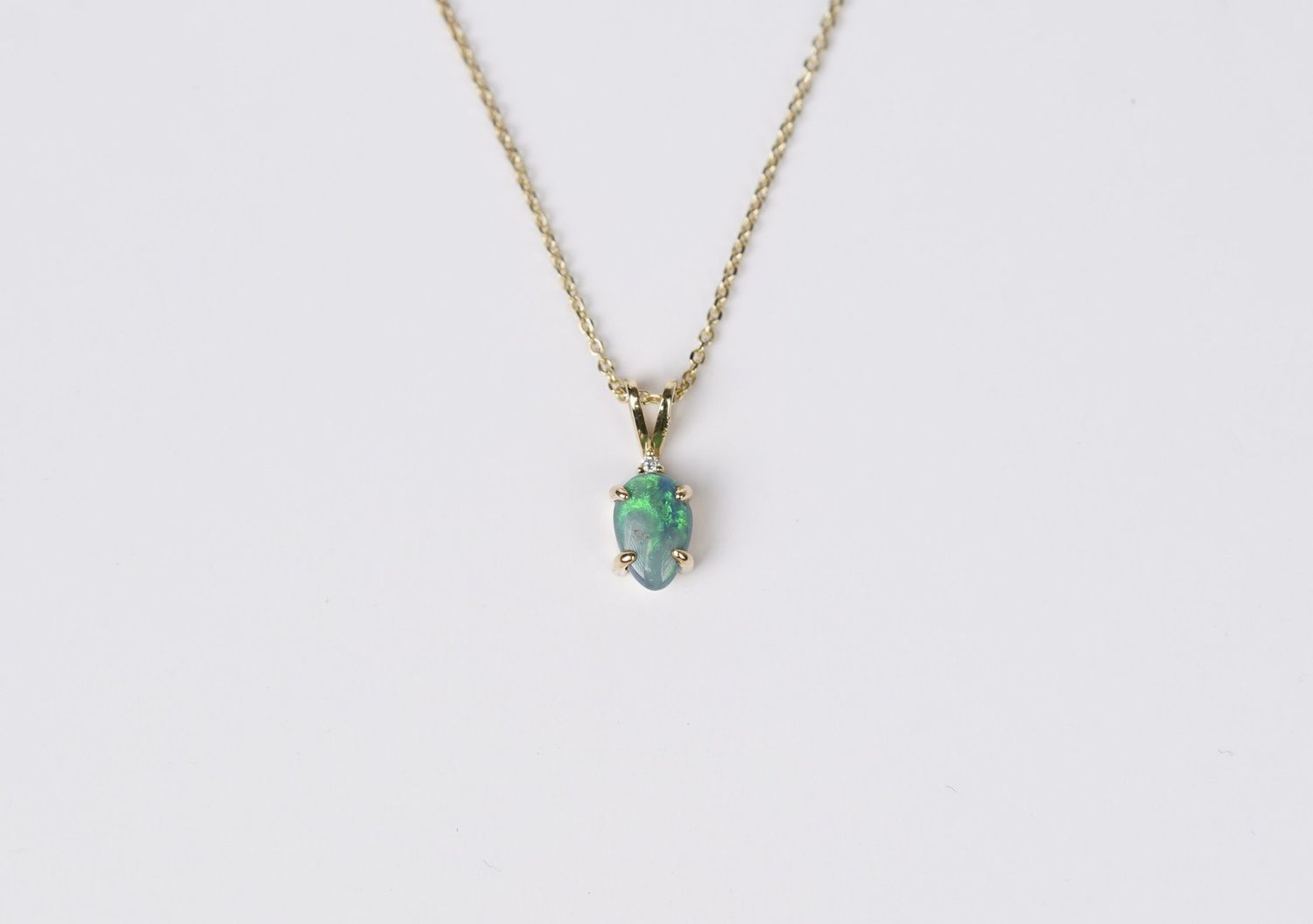 VET- 14KY 2.53g .76ctw Black Opal &amp; Diamond Pendant 16-18&quot;