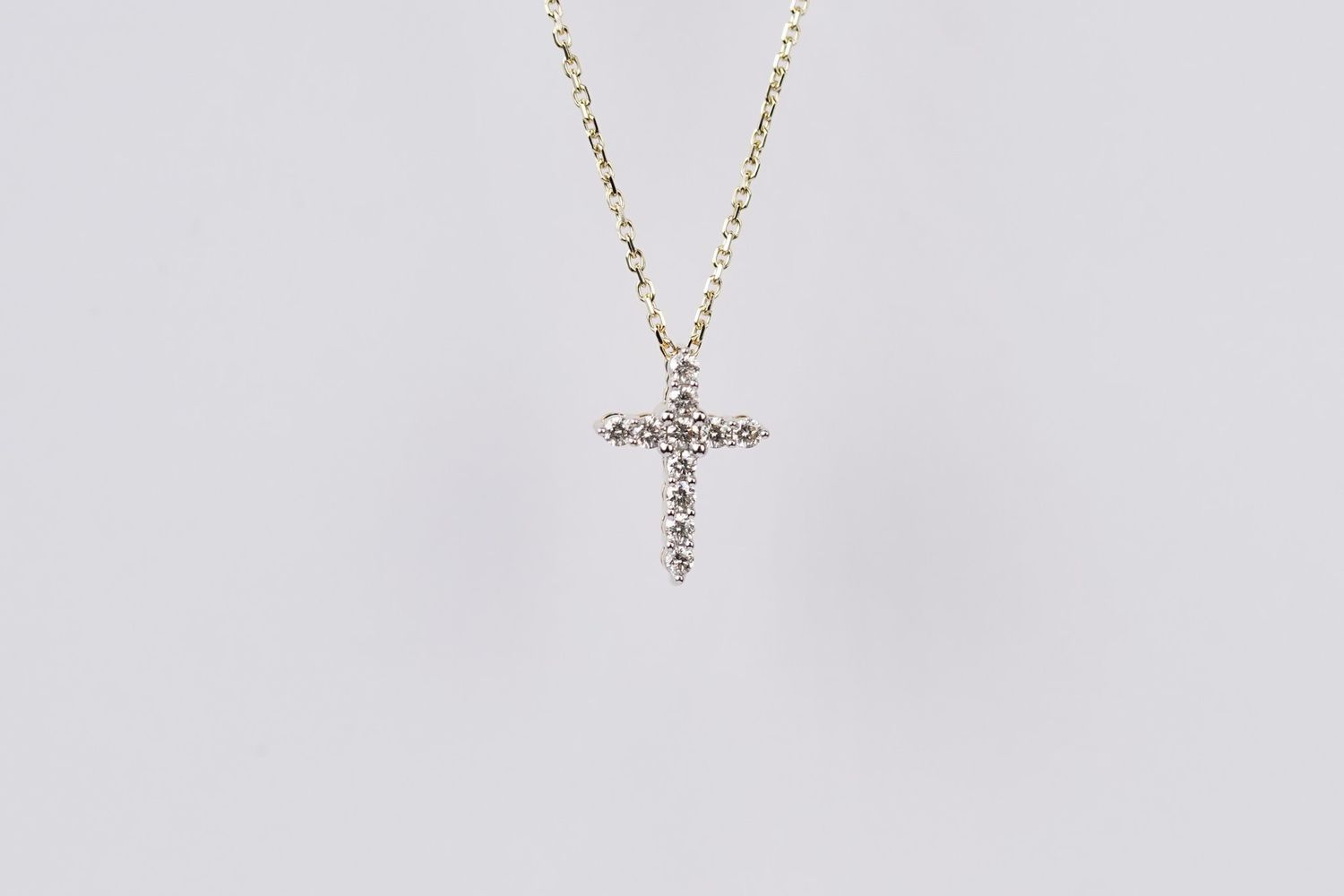 NLT- 14KY 1.97g .25ctw Diamond Cross Necklace 18&quot;
