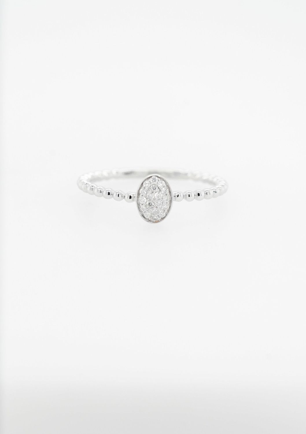 VDI- 14KW 1.64g .10ctw Diamond Beaded Oval Ring (size 7)