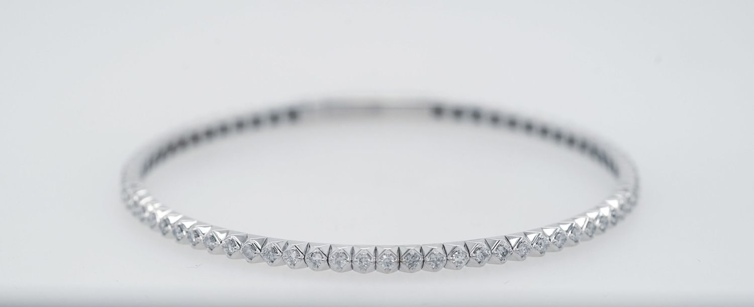 RRT- 14KW 7.28g 1.08ctw Diamond Flex Bangle
