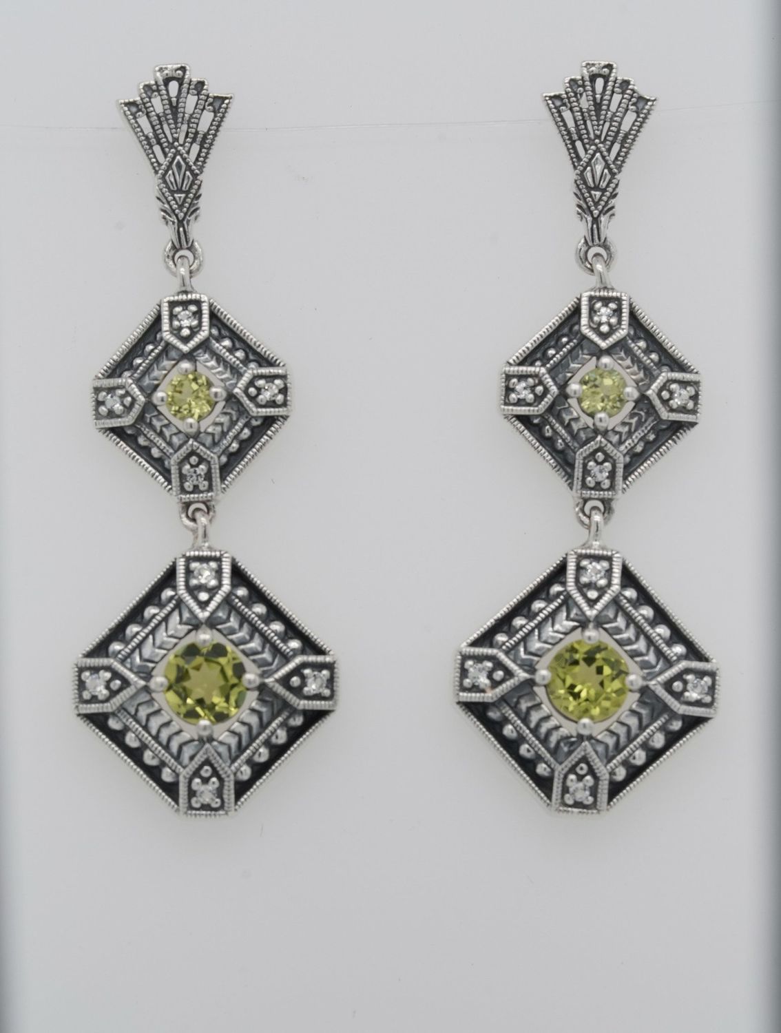 XDI- Sterling 8.94g Peridot Drop Earrings