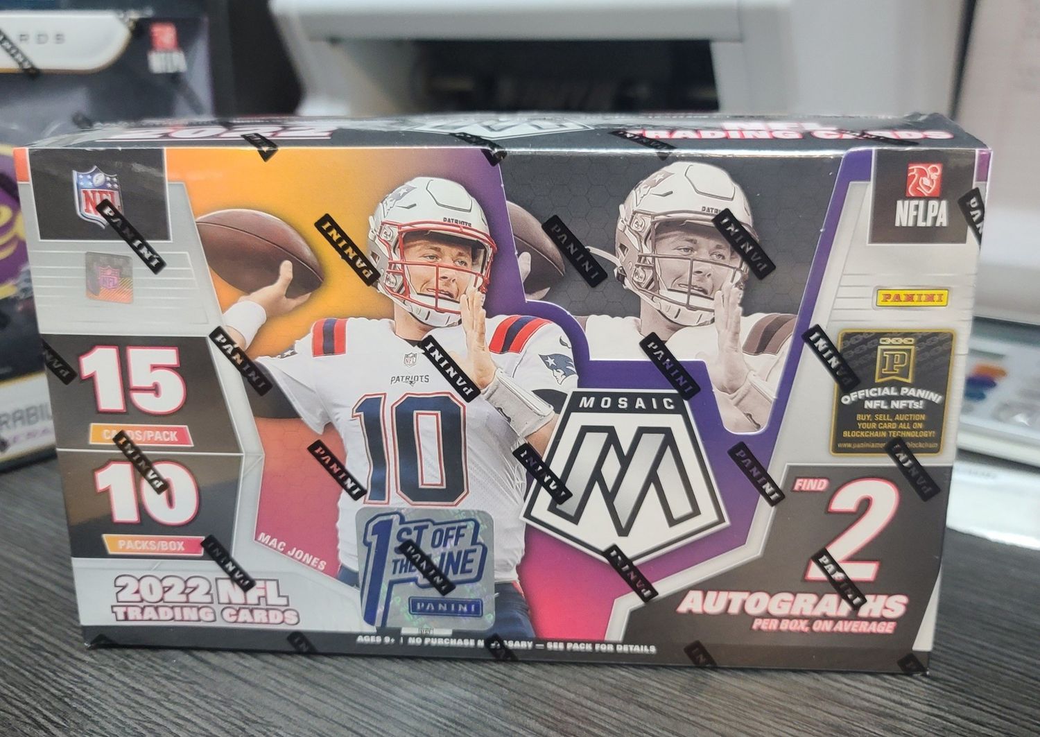 Mosaic Hobby 2022 Football NFL Wax Unopened Box FOTL