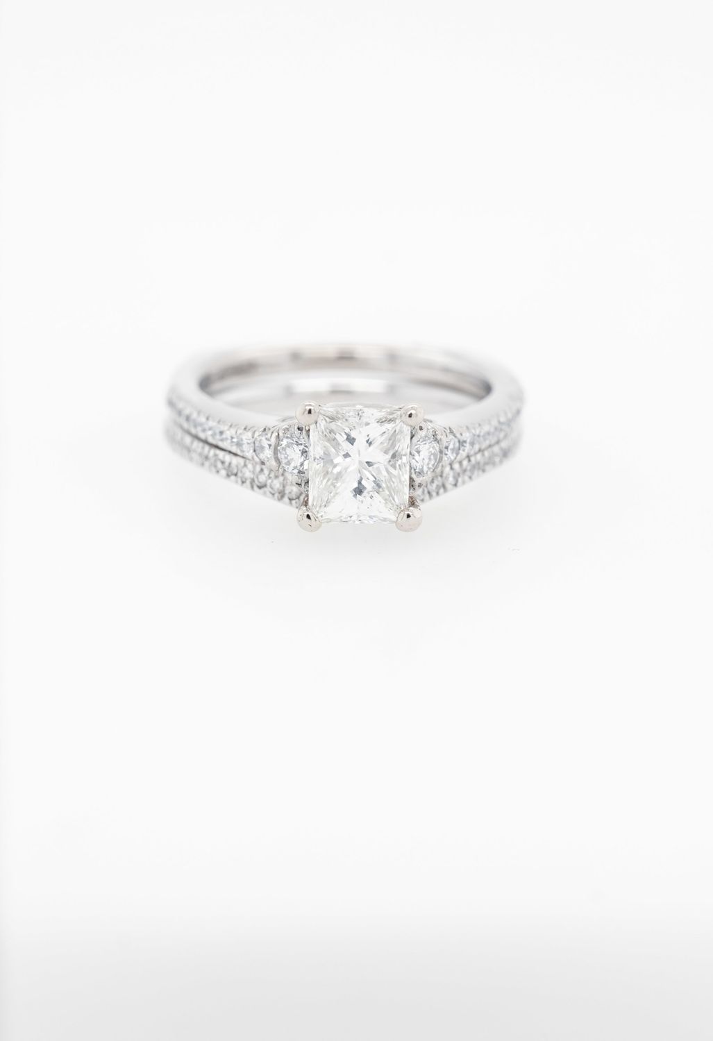 NDET- 18KW 10.12g 1.71ctw (1.23ctr) G/SI2 Princess Cut Diamond Ajaffe Wedding Set (size 6.5)