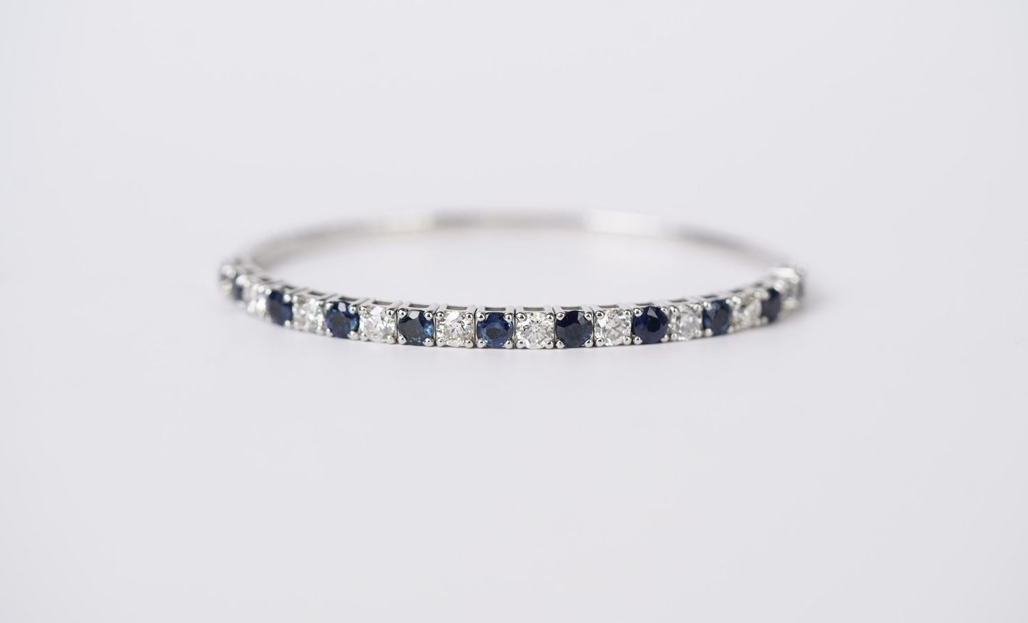 NATT- 14KW 13.94g 6.29ctw Sapphire &amp; Diamond Flex Bangle Bracelet