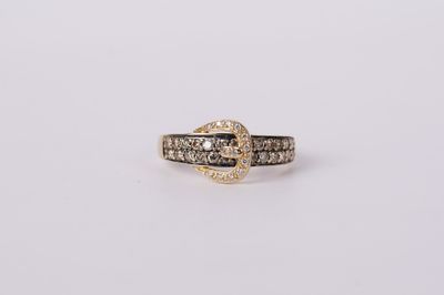DTTX- 14KY 3.58g .75ctw Chocolate Diamond Levian Belt Buckle Ring (size 8.75)