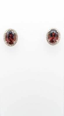 VLI- 14KY 2.10g 3.48ctw (3.30ctrs) Garnet &amp; Diamond Halo Earrings