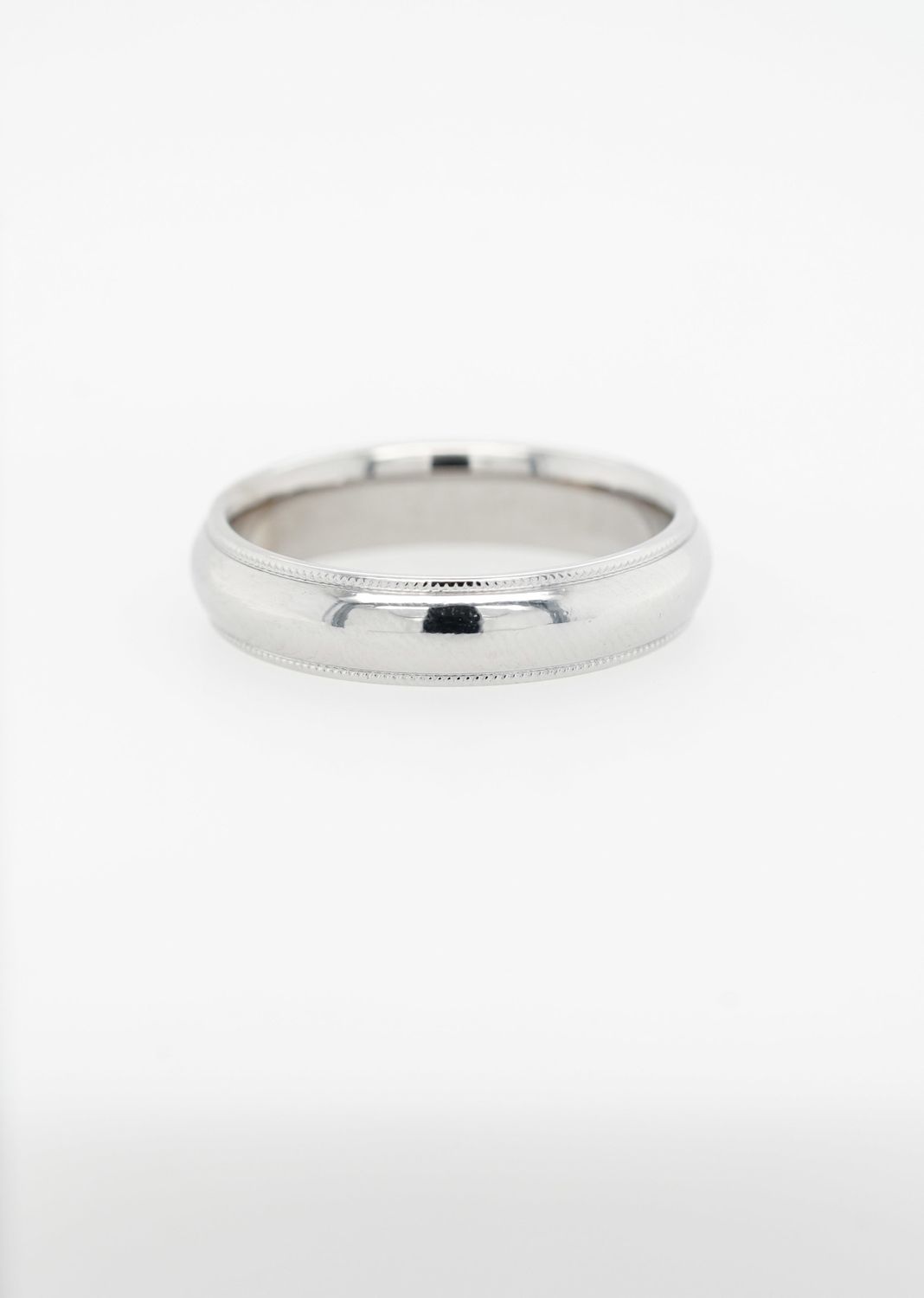 AET- 14KW 7.1g 5mm Men&#39;s Half Round Milgrain Wedding Band (size 9.5)