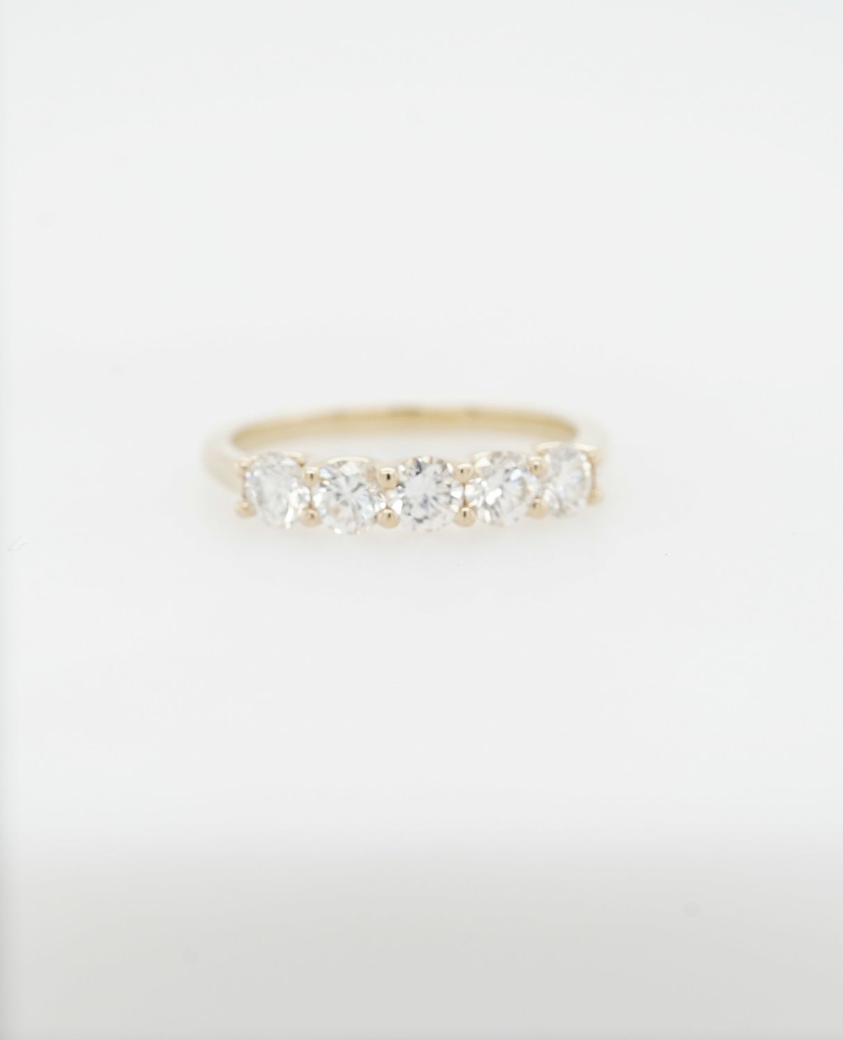 VATT- 14KY 2.53g 1.06ctw Transitional Cut Diamond Stackable Band (size 7)