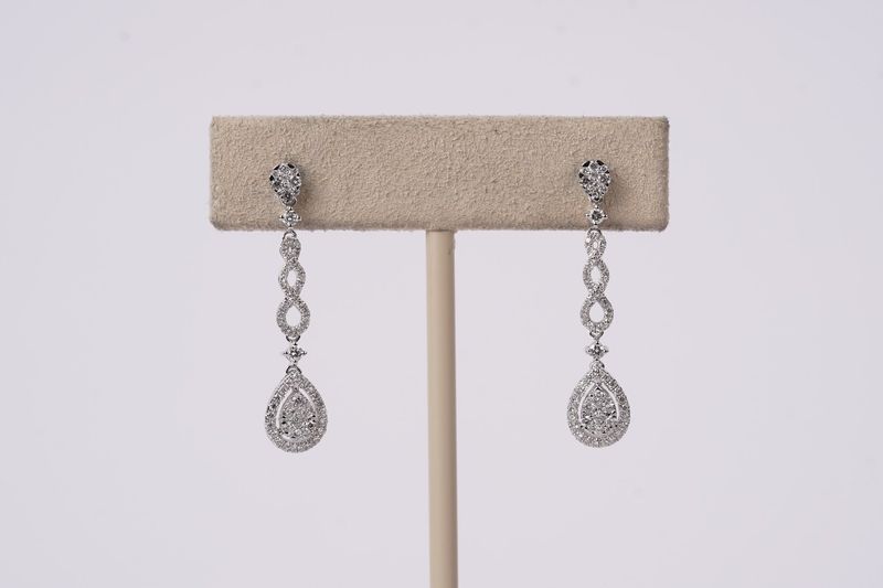BDI- 18KW 3.45g .56ctw Diamond Pear Shape Dangle Earrings