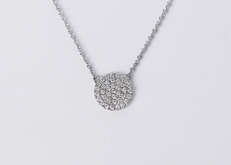 NET- 14KW 2.81g .40ctw Pave Diamond Disc Necklace 16-18&quot;