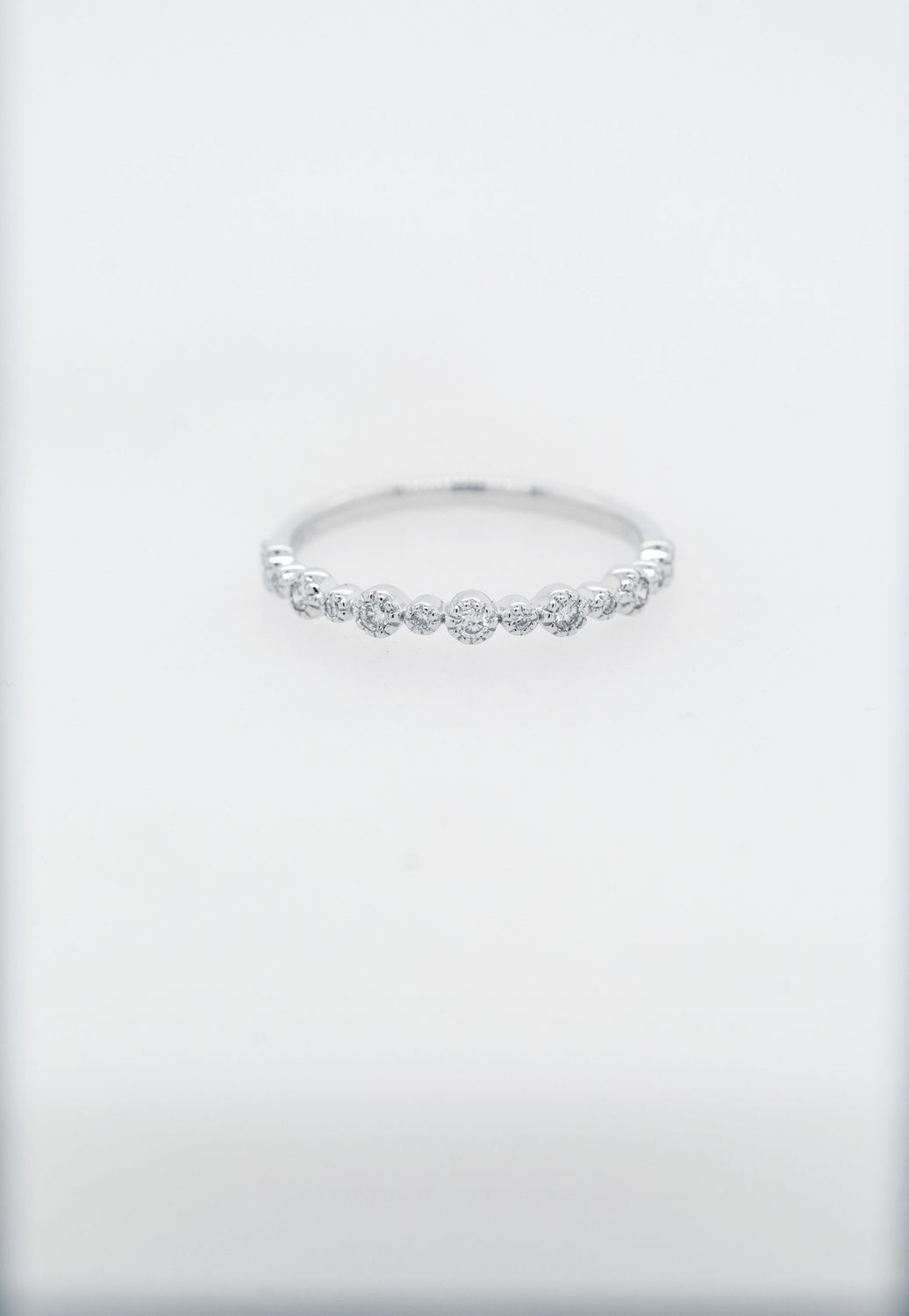 AEA- 18KW 1.55g .18ctw Diamond Milgrain Stackable Band (size 6.5)