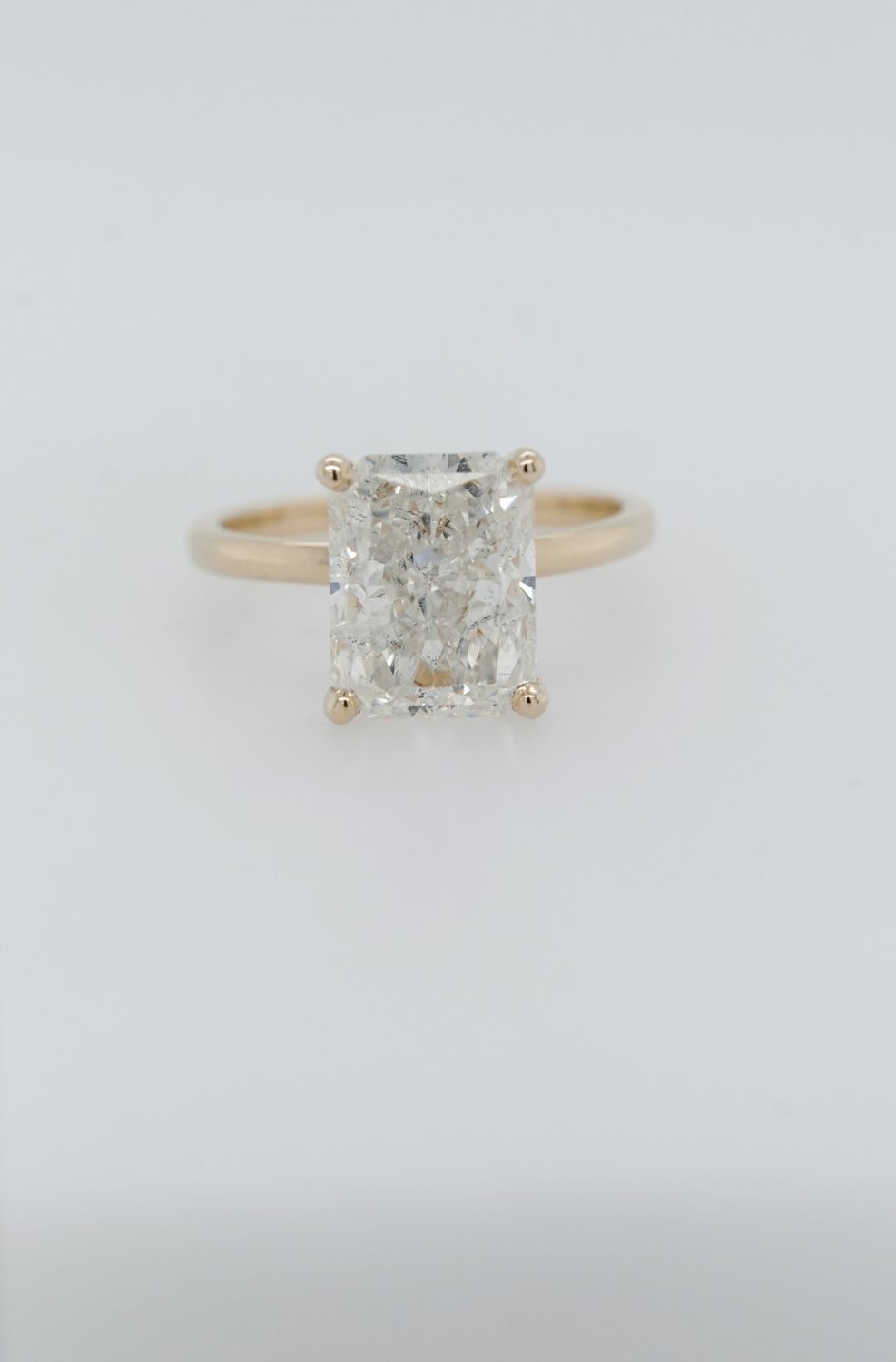 NRETT- 14KY 4.23g 5.09ct H/SI2 Radiant Diamond Solitaire Engagement Ring (size 7)