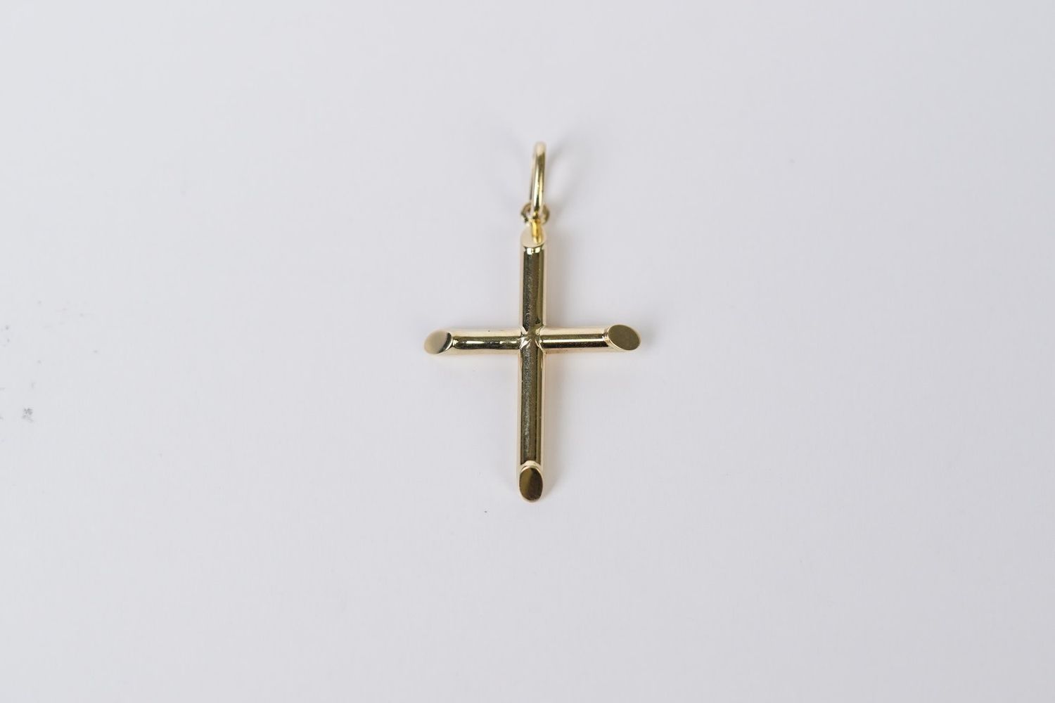 RTX- 14KY 1.12g Gold Cross