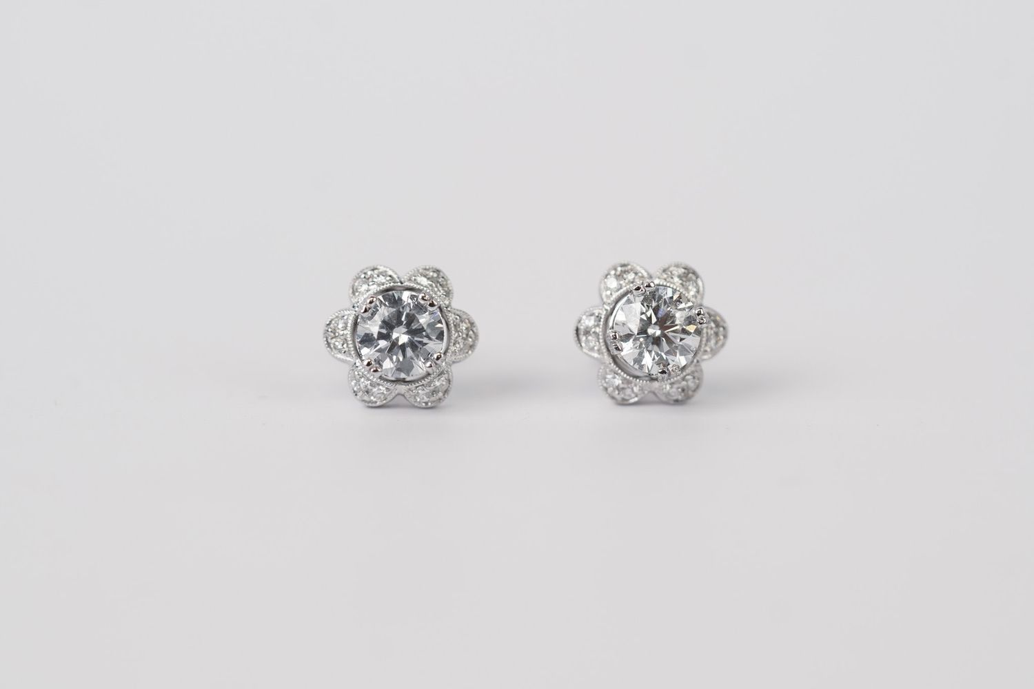 AVTT- 18KW 3.6g 1.78ctw (1.41ctrs) Diamond Halo Fashion Stud Earrings