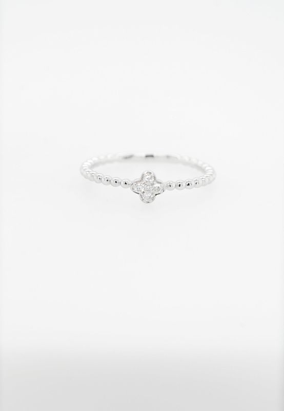 VAD- 14KW 1.54g .08ctw Diamond Beaded Clover Ring (size 7)