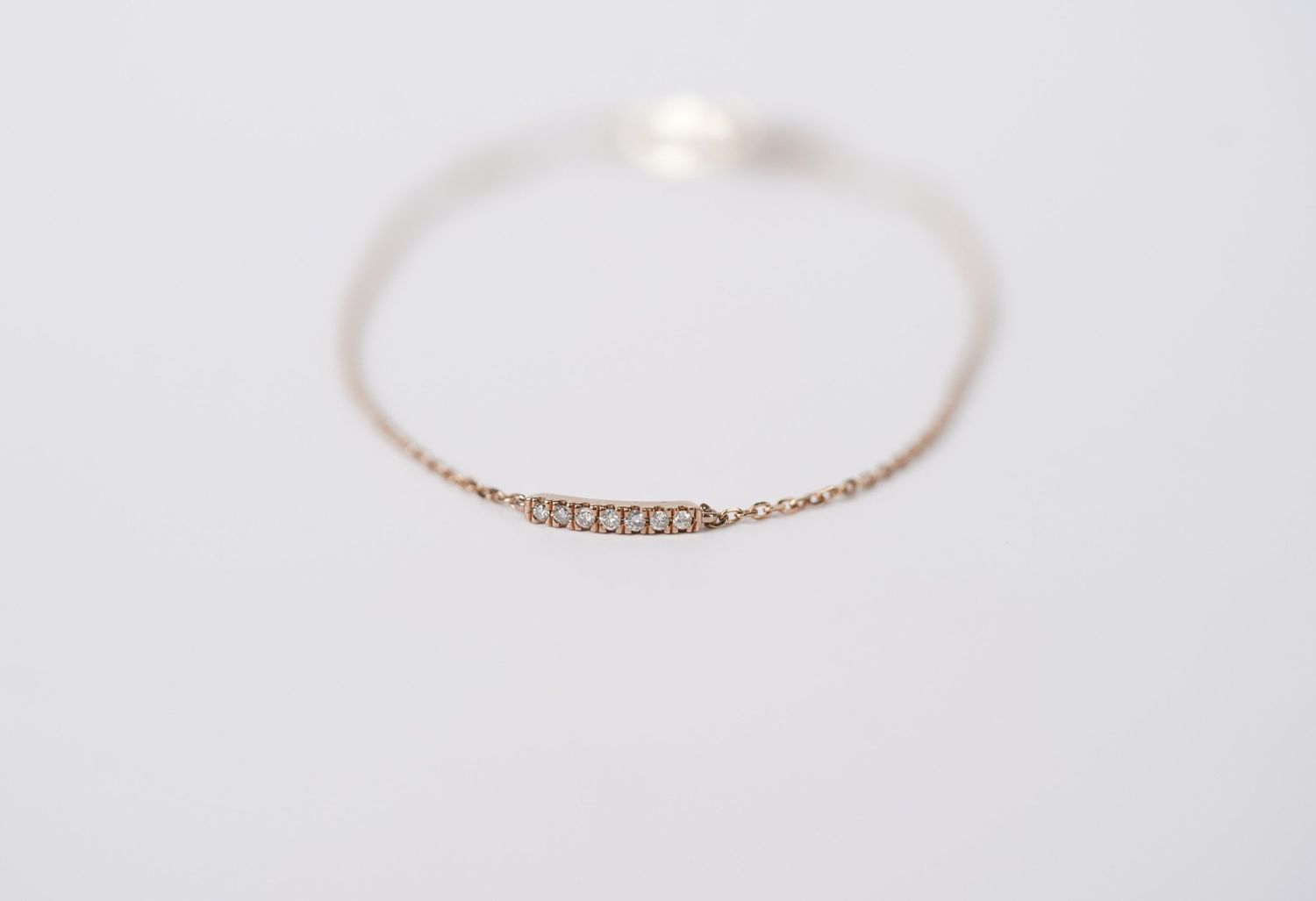 VTT- 14KR .90g .07ctw Diamond Bar Bracelet 7.5&quot;