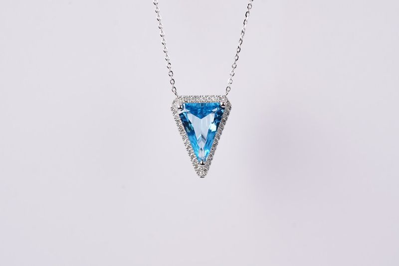 ADL- 14KW 2.90g 3.45ctw (3.20ctr) Blue Topaz &amp; Diamond Halo Pendant 16-18&quot;