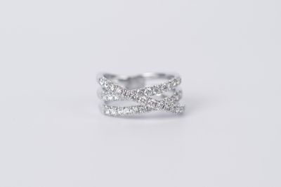 IDIX- 14KW 4.21g 1.28ctw Diamond Crossover Fashion Ring (size 7.5)