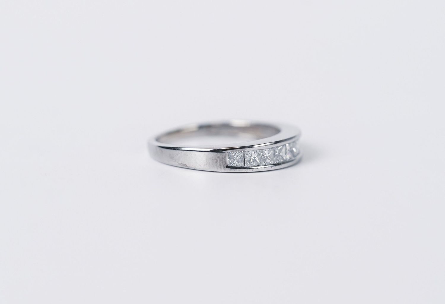 AET- 14KW 2.41g .55ctw Princess Cut Diamond Stackable Band (size 5.75)