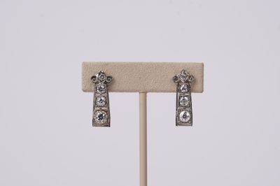 LET- 18KW 4.02g 1.86ctw European Cut Diamond Antique Earrings