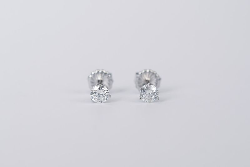 LTTX- 14KW .96ctw G-H/I1 Round Diamond Solitaire Stud Earrings