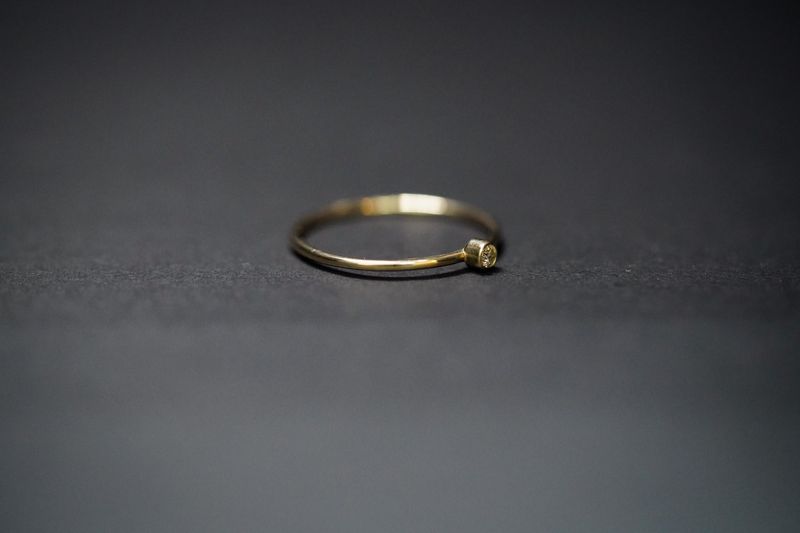 VTD- 14KY .07g .04ctw Diamond Bezel Ring (size 6)