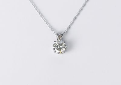 RTAE- 14KW 3.70g 2.02ct M/SI2 HRD Round Diamond Solitaire Pendant 16-18&quot;