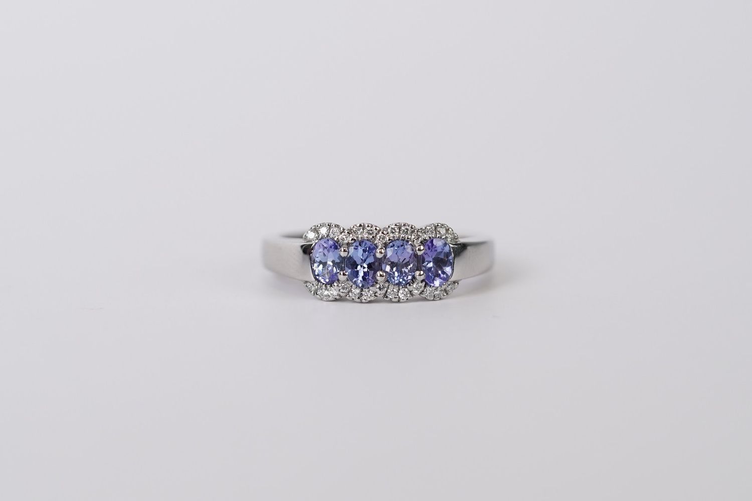 VBE- 18KW 4.48g 1.10ctw Tanzanite &amp; Diamond Fashion Ring (size 7)