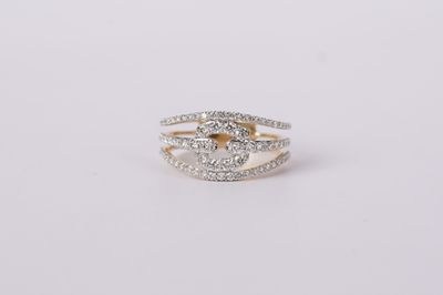 EDIX- 14KW 4.03g .95ctw Diamond Fashion Ring (size 7.5)