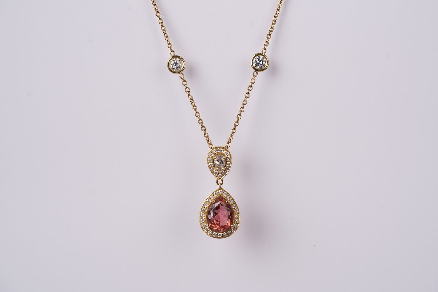 VVET- 18KY 10.68g 5.02ctw (3.67ctr) Tourmaline &amp; Diamond Halo Pendant 16-18&quot;