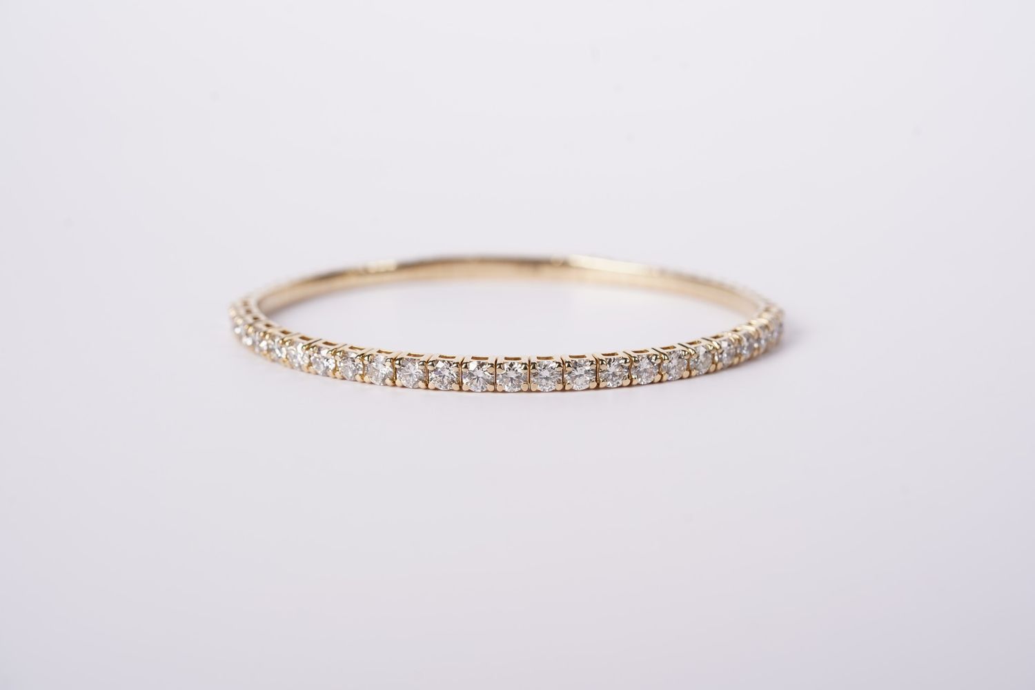 ALTTX- 14KY 12.4g 4.00ctw H-J/SI1 Round Diamond Flex Bangle