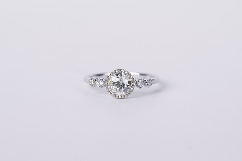 VDDT- 14KW 1.80g .97ctw (.87ctr) European Diamond J/SI2 Bezel Milgrain Fashion Ring (size 6.5)