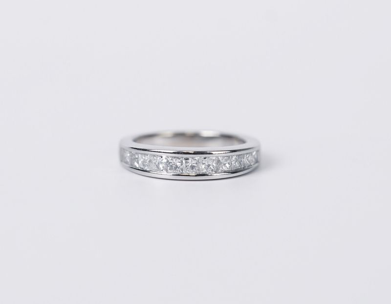 EETX- 14KW 4.81g 1.00ctw Princess Cut Diamond Stackable Band (size 6.5)