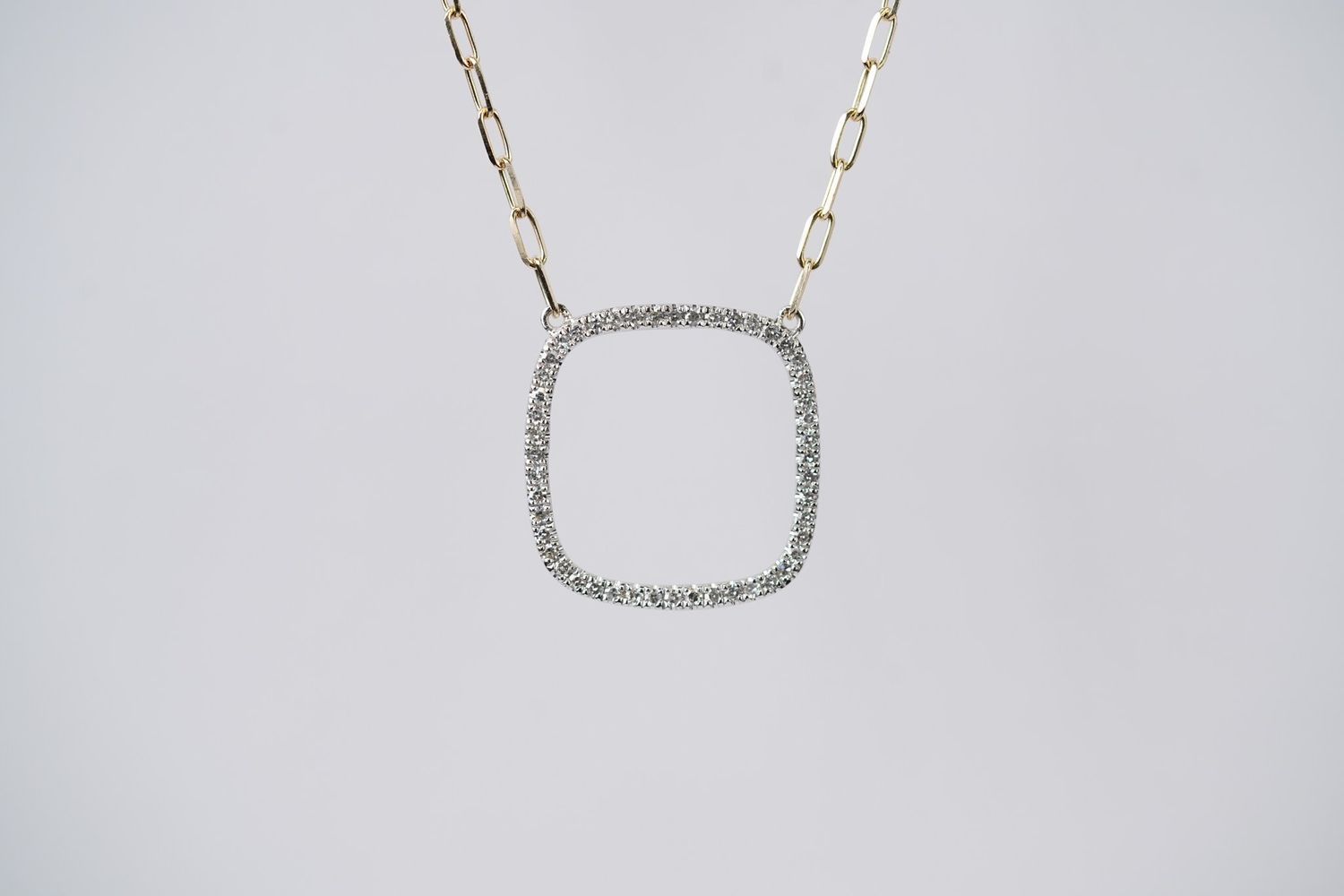 ETTX- 14KWY 5.03g .33ctw Open Diamond Pendant 18&quot;