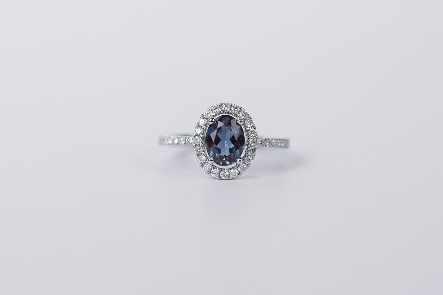 EEAX- 14KW 3.01g 2.01ctw (1.60ctr) Created Alexandrite &amp; Diamond Halo Fashion Ring (size 7)