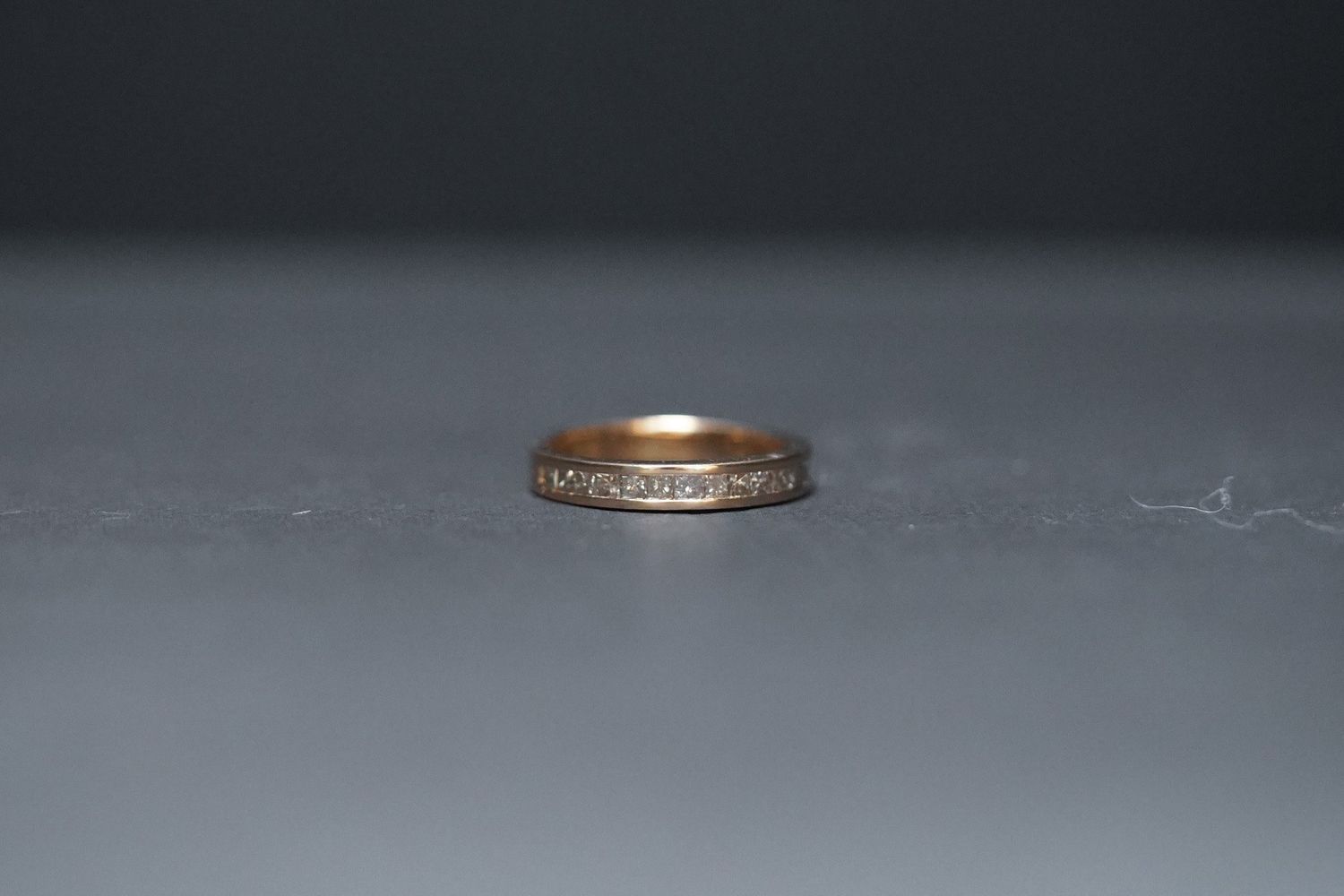 ATT- 14KY 3.3g .60ctw Diamond Channel Set Stackable Band (size 6.5)