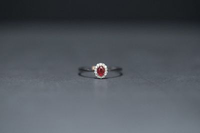 VDT- 10KW 1.00g .26ctw (.18ctr) Ruby &amp; Diamond Halo Fashion Ring (size 7)